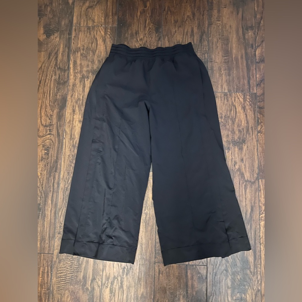 Lululemon wide leg lounge pants